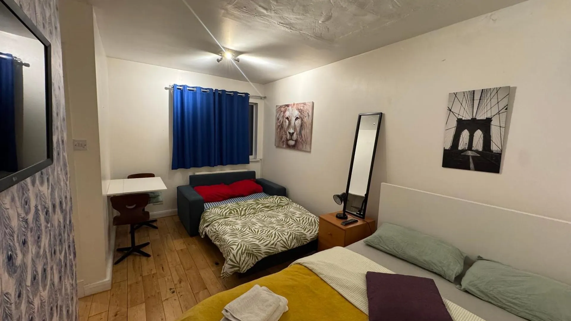 Cozy Rooms Near Central ロンドン 0*,  イギリス